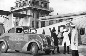LOADING MAILS ON BOARD AN IMPERIAL AIRWAYS LINER at Croydon Airport