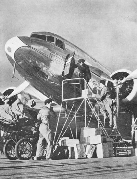 MAIL BEING TAKEN ON BOARD at Glendale, California