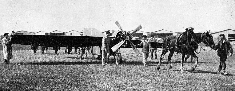 Guffroy’s scarlet monoplane, Rheims 1909