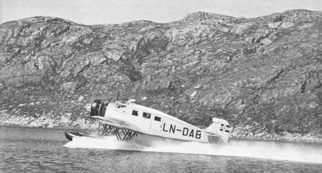 A DNL Airlines Ju.34